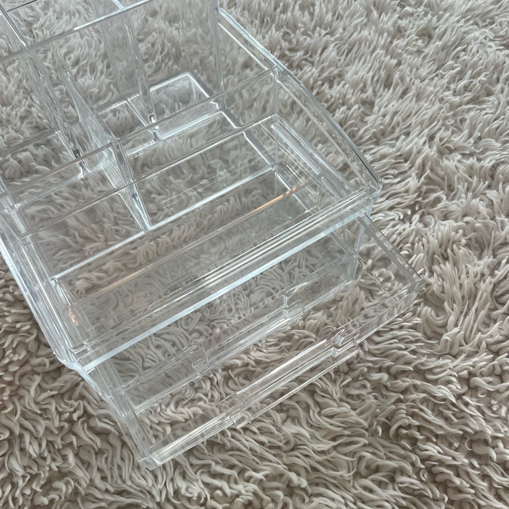 Makeup Skincare Organizer - Picture 6 of 9